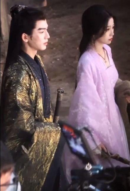 娱乐圈吃瓜文案朋友圈,揭秘明星幕后故事 第3张 娱乐圈吃瓜文案朋友圈,揭秘明星幕后故事 第3张